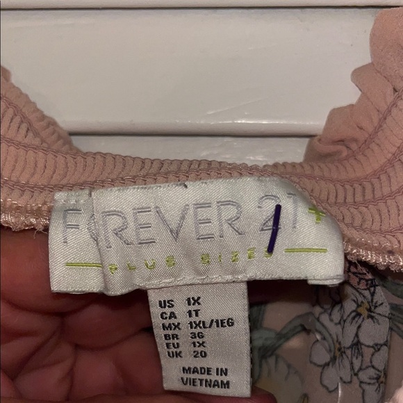 Pink Ruffled Relaxed Blouse - Picture 4 of 6